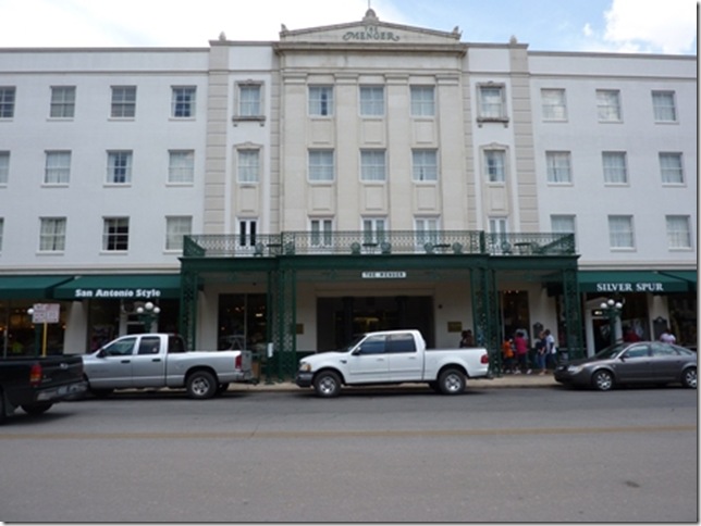 Menger Hotel